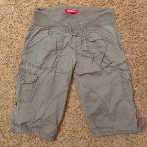 Women’s cargo type shorts