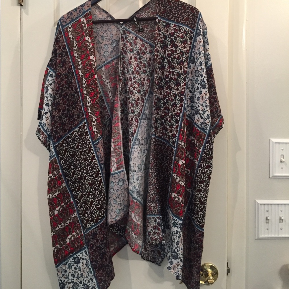 Brand new NWT XS called a bed jacket  design lab