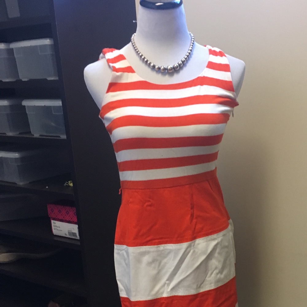 Neiman Marcus sleeveless dress