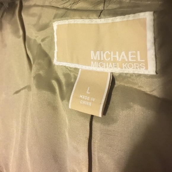 Michael Kors fur vest - Picture 2 of 8