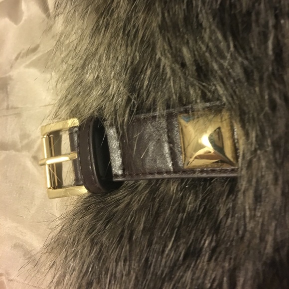 Michael Kors fur vest - Picture 4 of 8