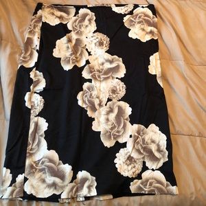NY&Co skirt