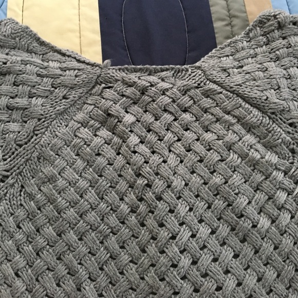 Grey Woven Sweater - Picture 4 of 4