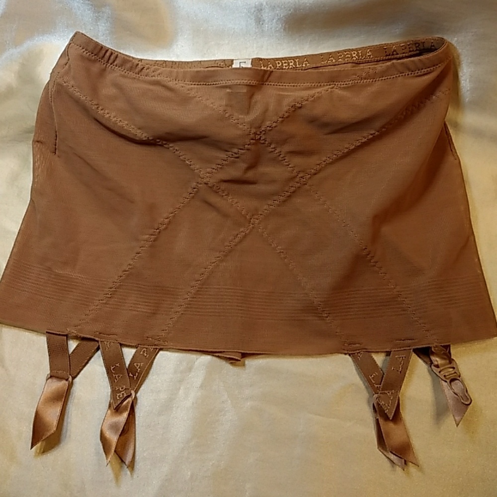 La Perla Garter Tummy Control Shaper NWOT