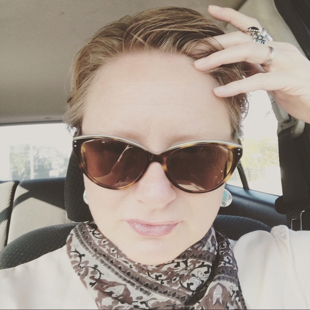 Meet your Posher, Shea