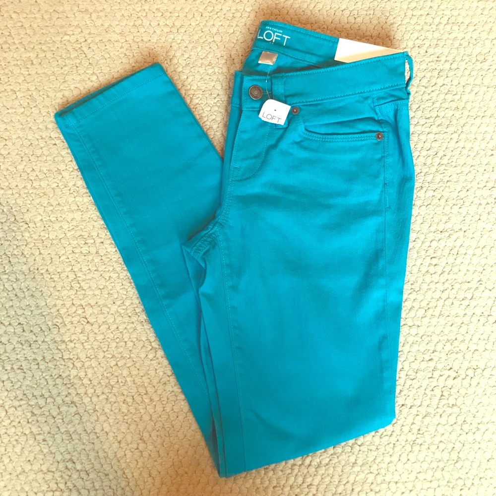 Brand New LOFT Turquoise Modern Skinny Jeans