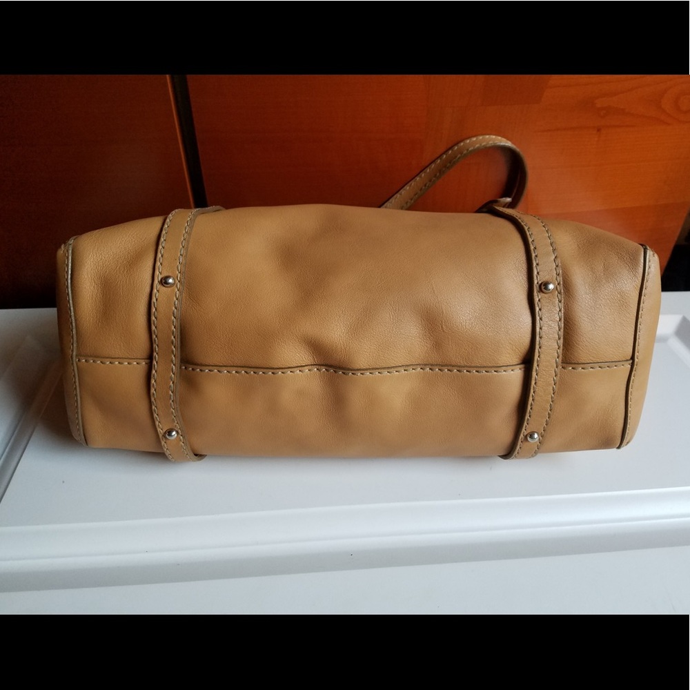 SOLD !!!!  Tod’s !!! sholder purse  camel color - Picture 4 of 7