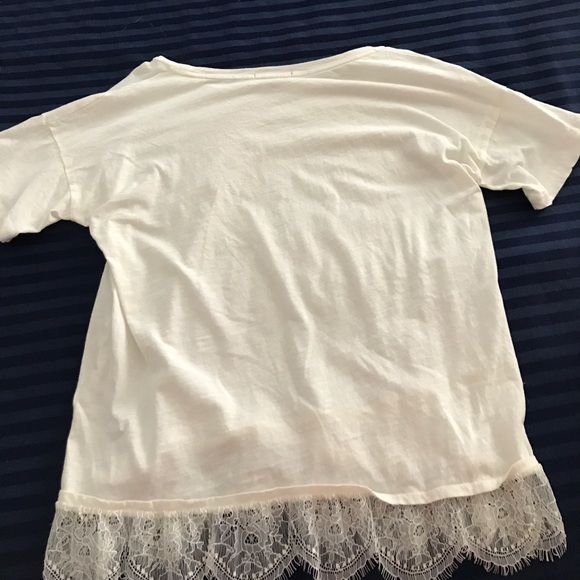 J Crew T-shirt with lace at the bottom - Picture 2 of 3