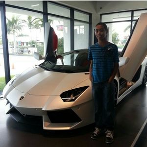 Meet your Posher, Justin