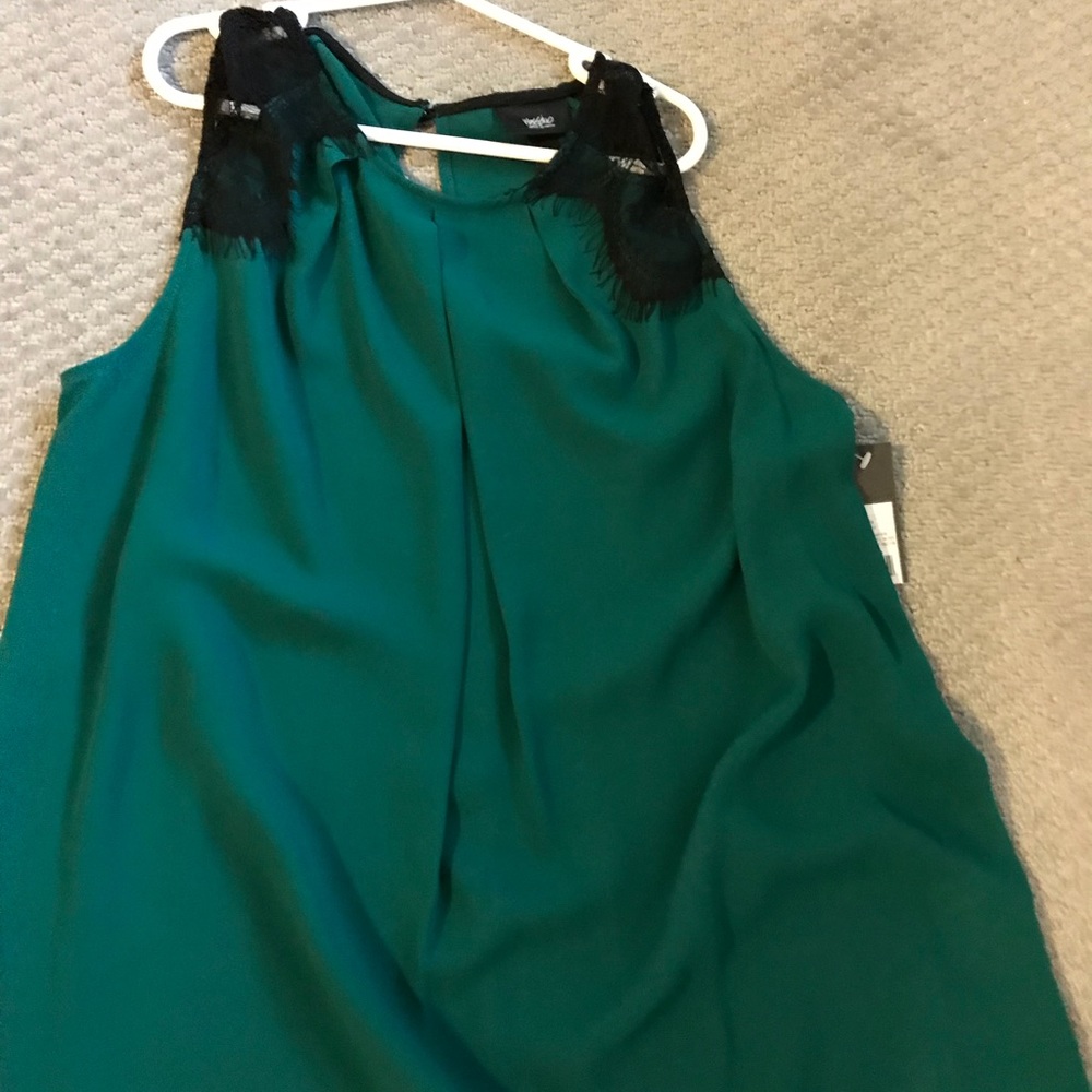 Small green and black silk top NWT