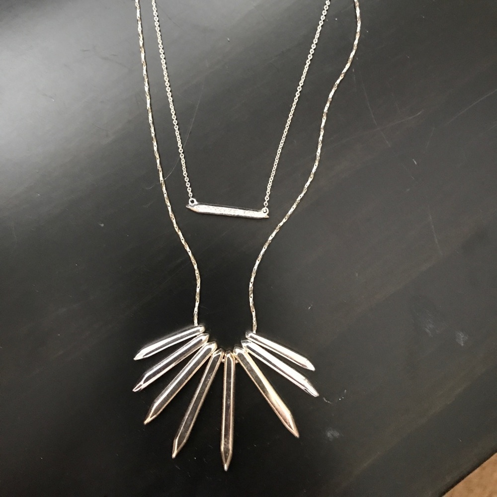 Stella & Dot Rebel Cluster Necklace