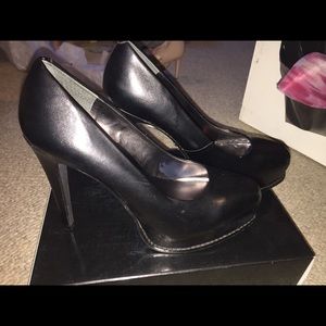 Vera Wang high heels