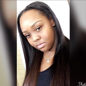 Meet your Posher, Cierra