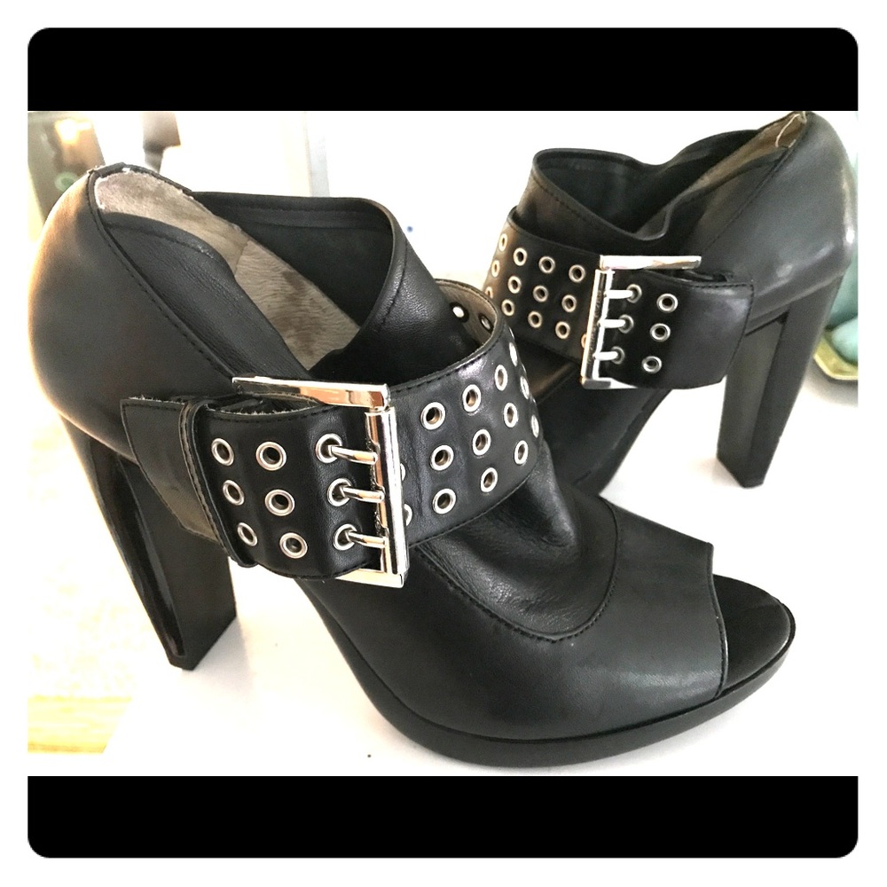 Michael Kors "St Mark" booties