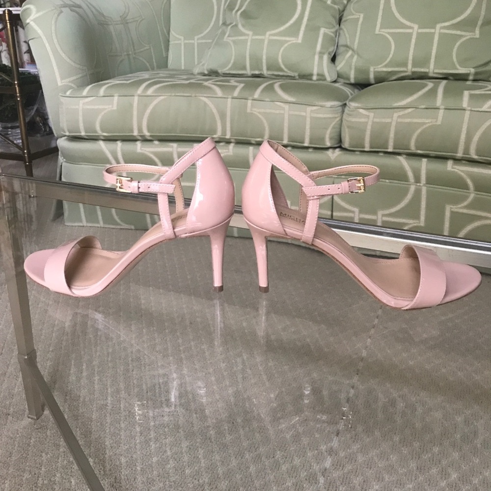 Michael Kors mid Simone sandal patent lt blush 6