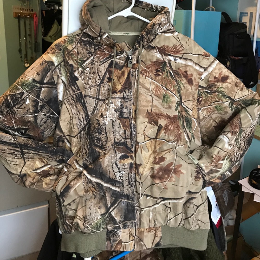 **LIKE NEW Gander Mtn Coat