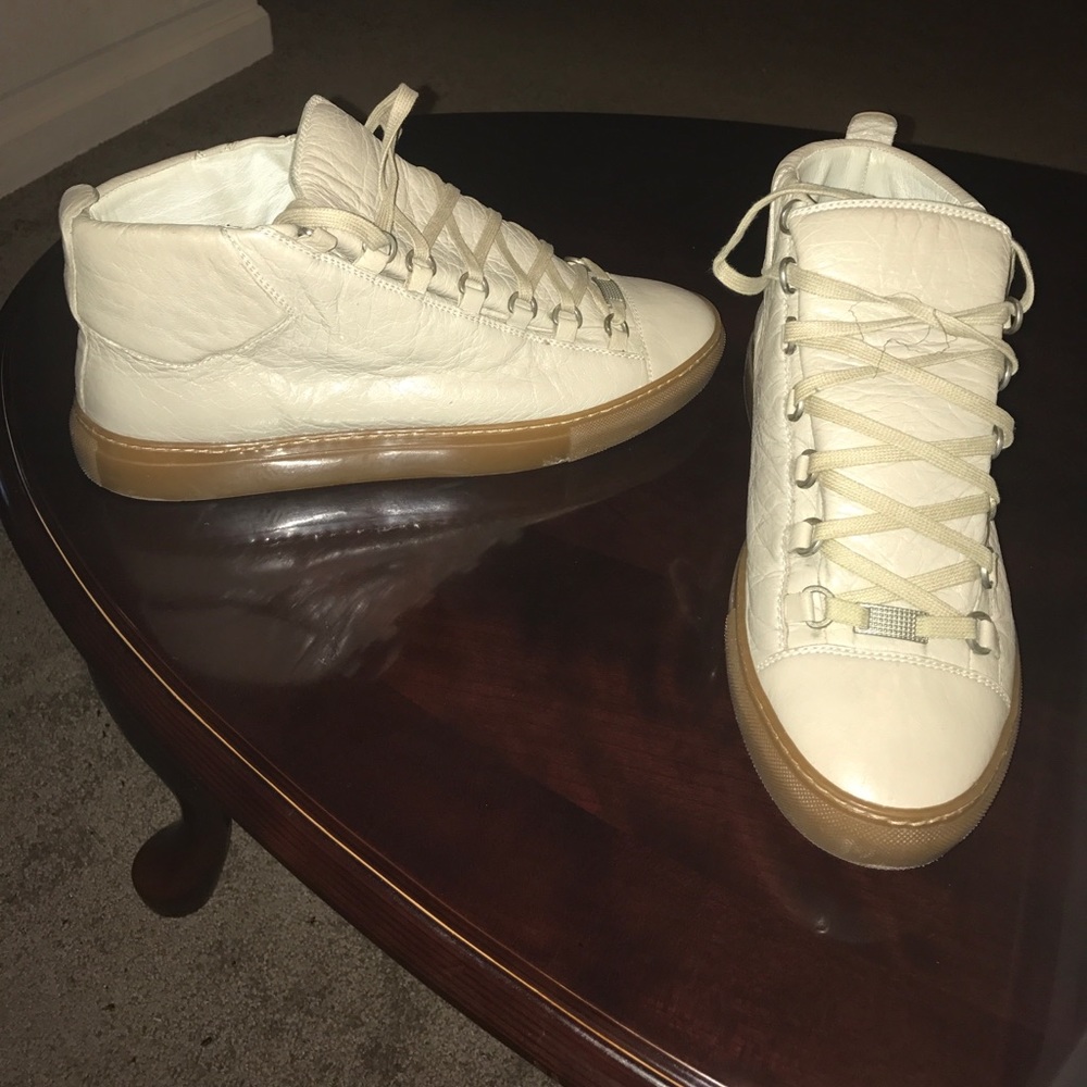 $300