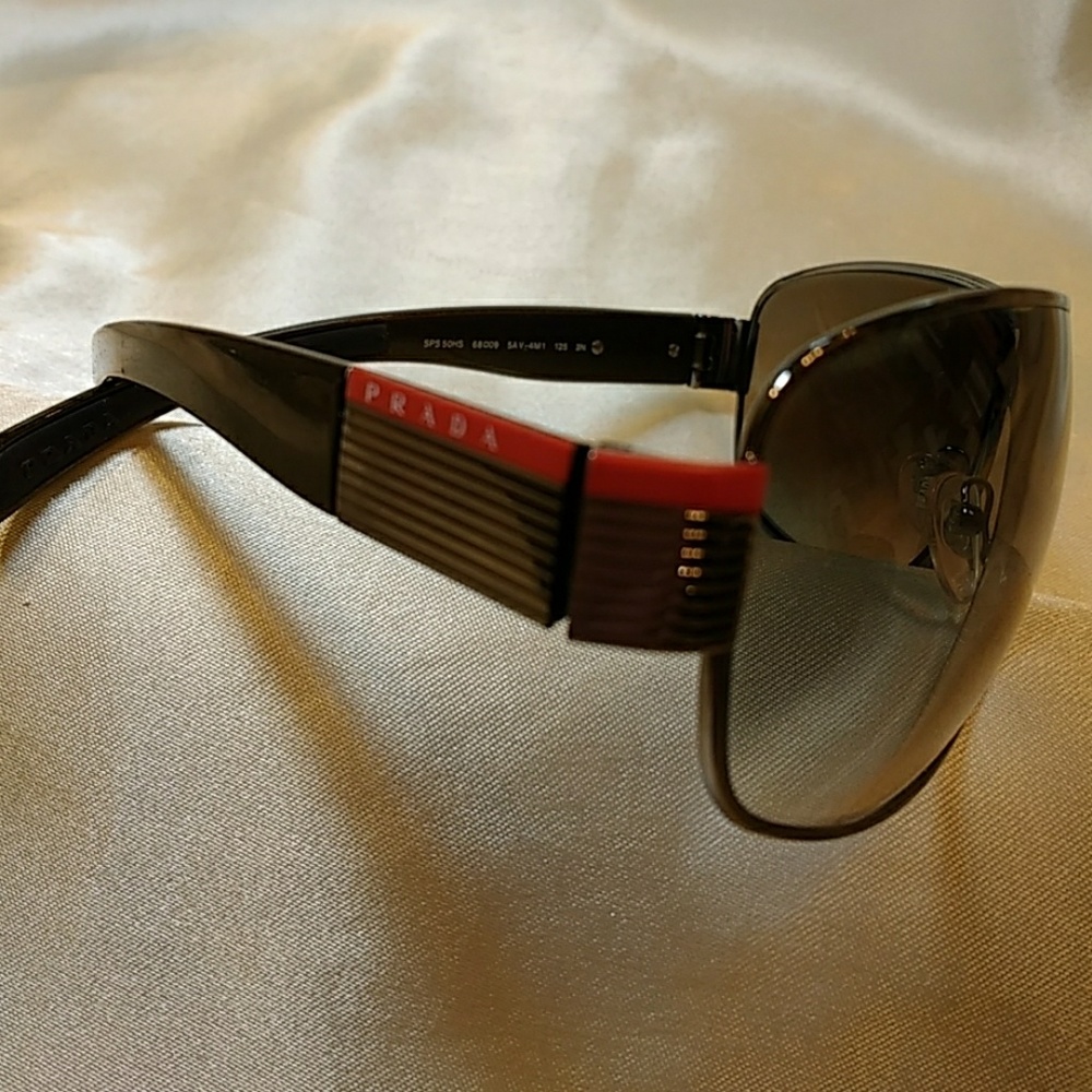NWOT Authentic Prada Sunglasses
