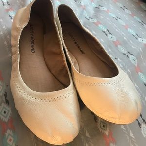Lucky Brand Emmie Flats Cream Colored