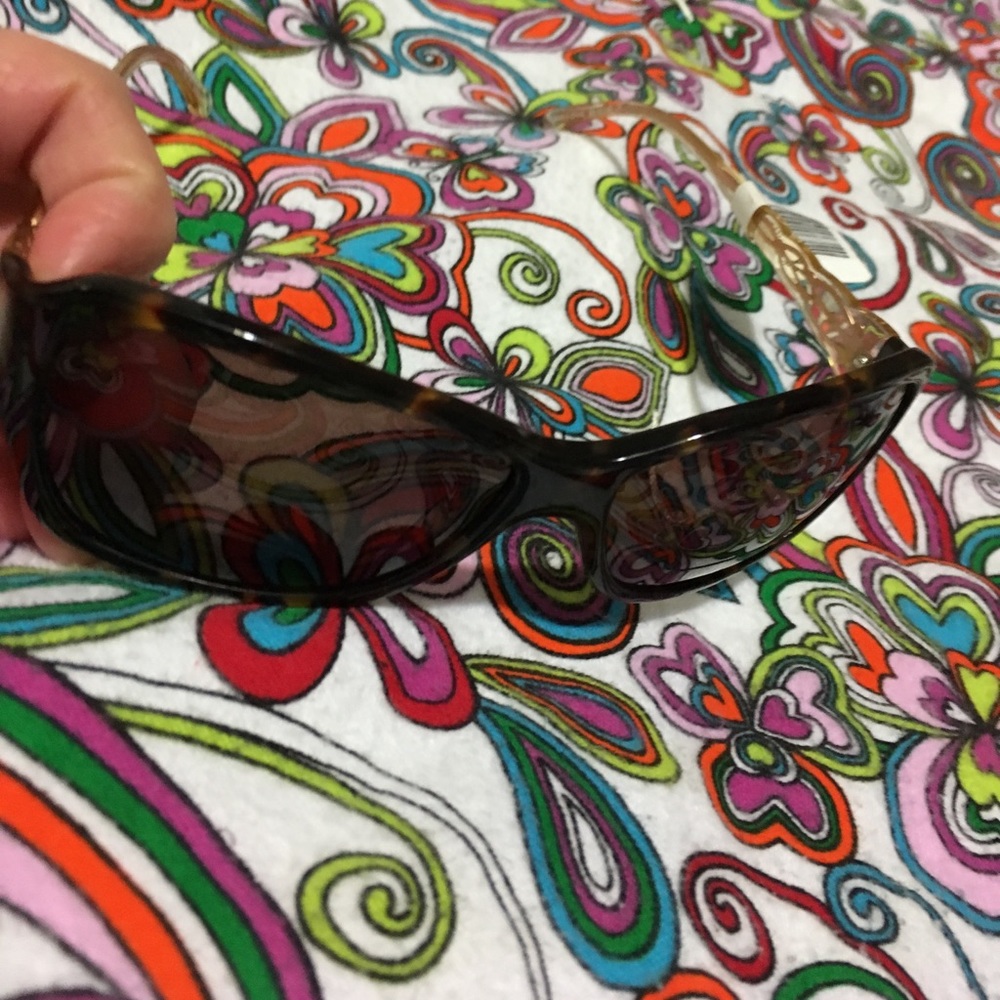 Brand new London Blu Sunglasses