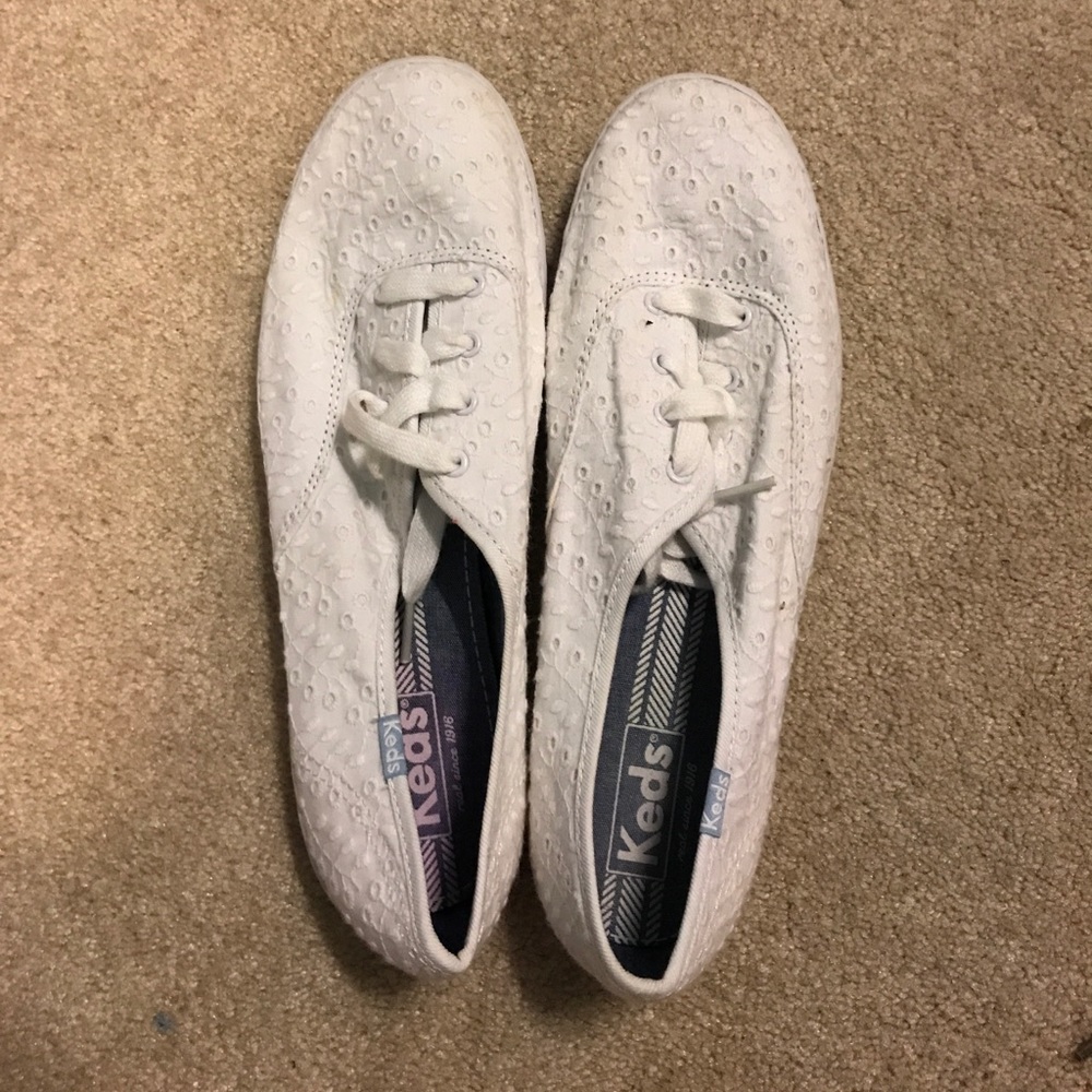 White ked shoes