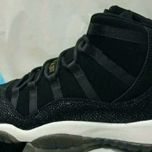 Meet your Posher, Letanya