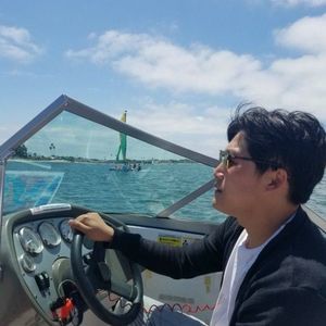 Meet your Posher, Inho