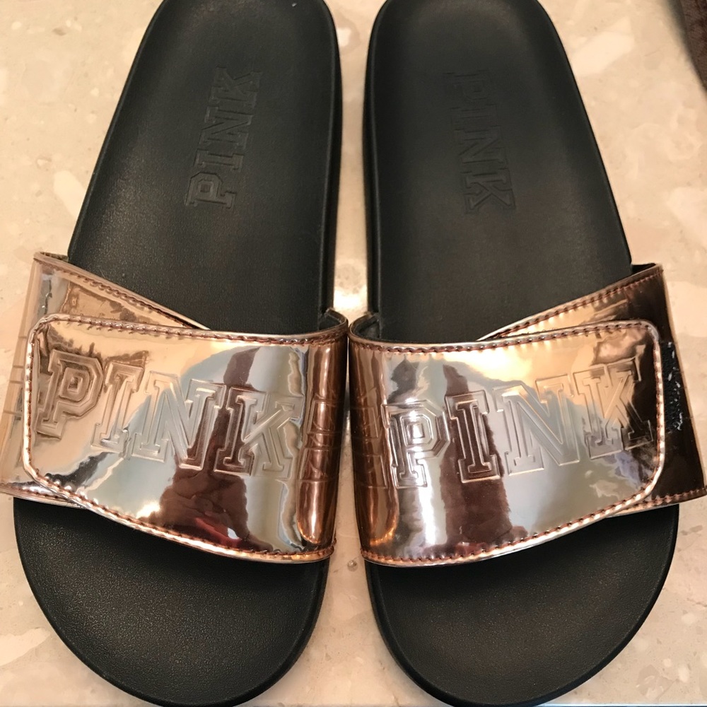 PINK Crossover Slides M