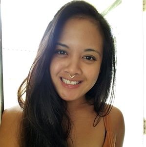 Meet your Posher, Ari