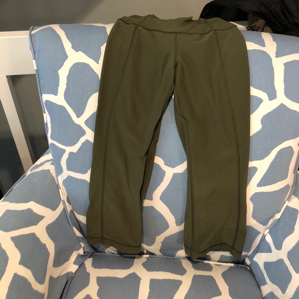 Lululemon Gather & Crow army green yoga pants