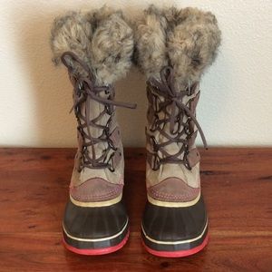 Joan of Arctic Sorel Boots
