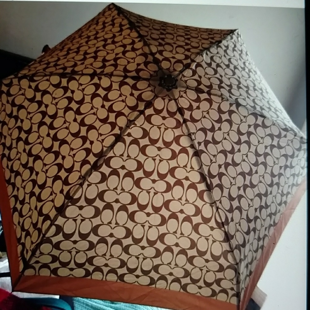 Coach umbrella