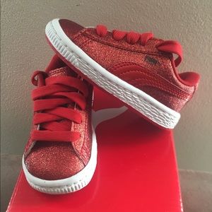Toddler Red Puma sneakers