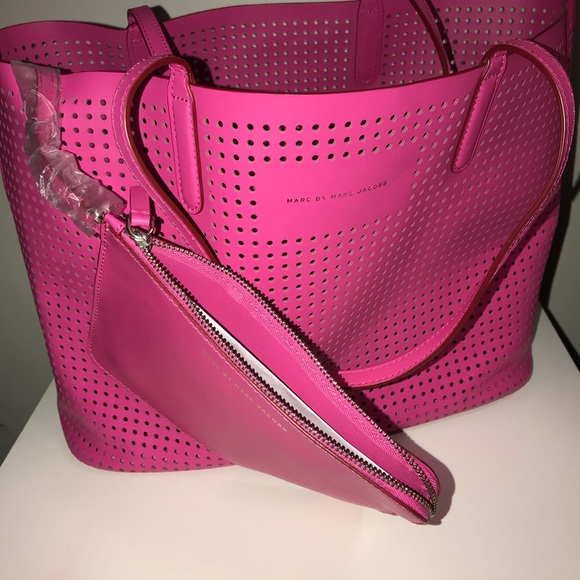 💕MARC by MARC JACOBS - Picture 2 of 7