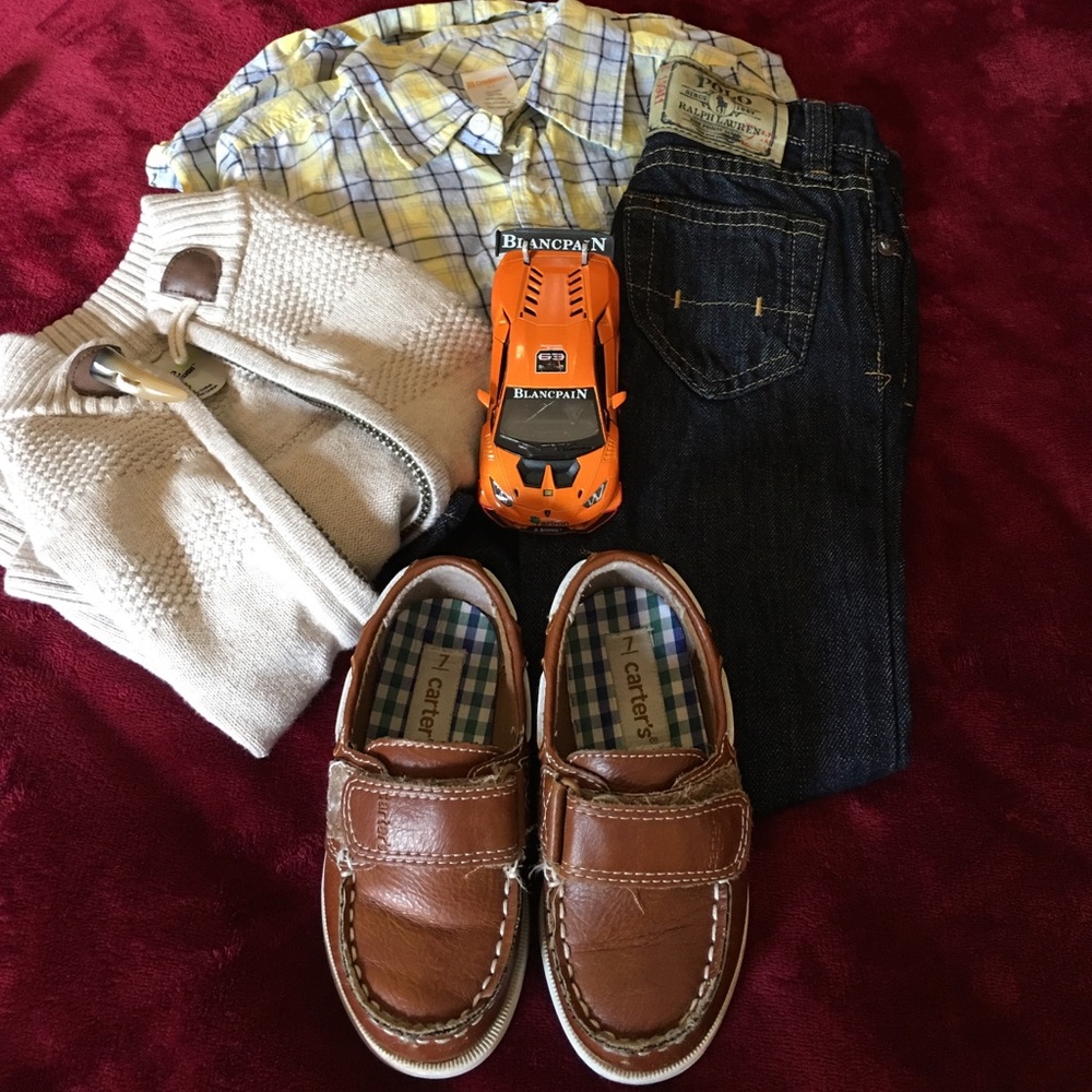 Carter’s boat shoes 👞