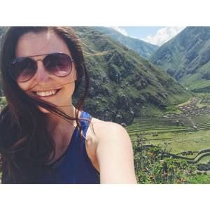 Meet your Posher, April