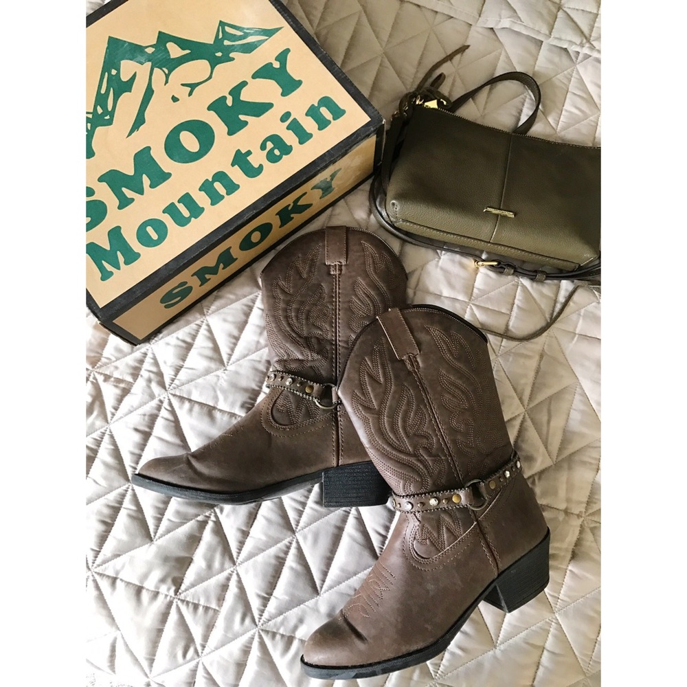 *SOLD* Smoky Mountain Cowboy boots
