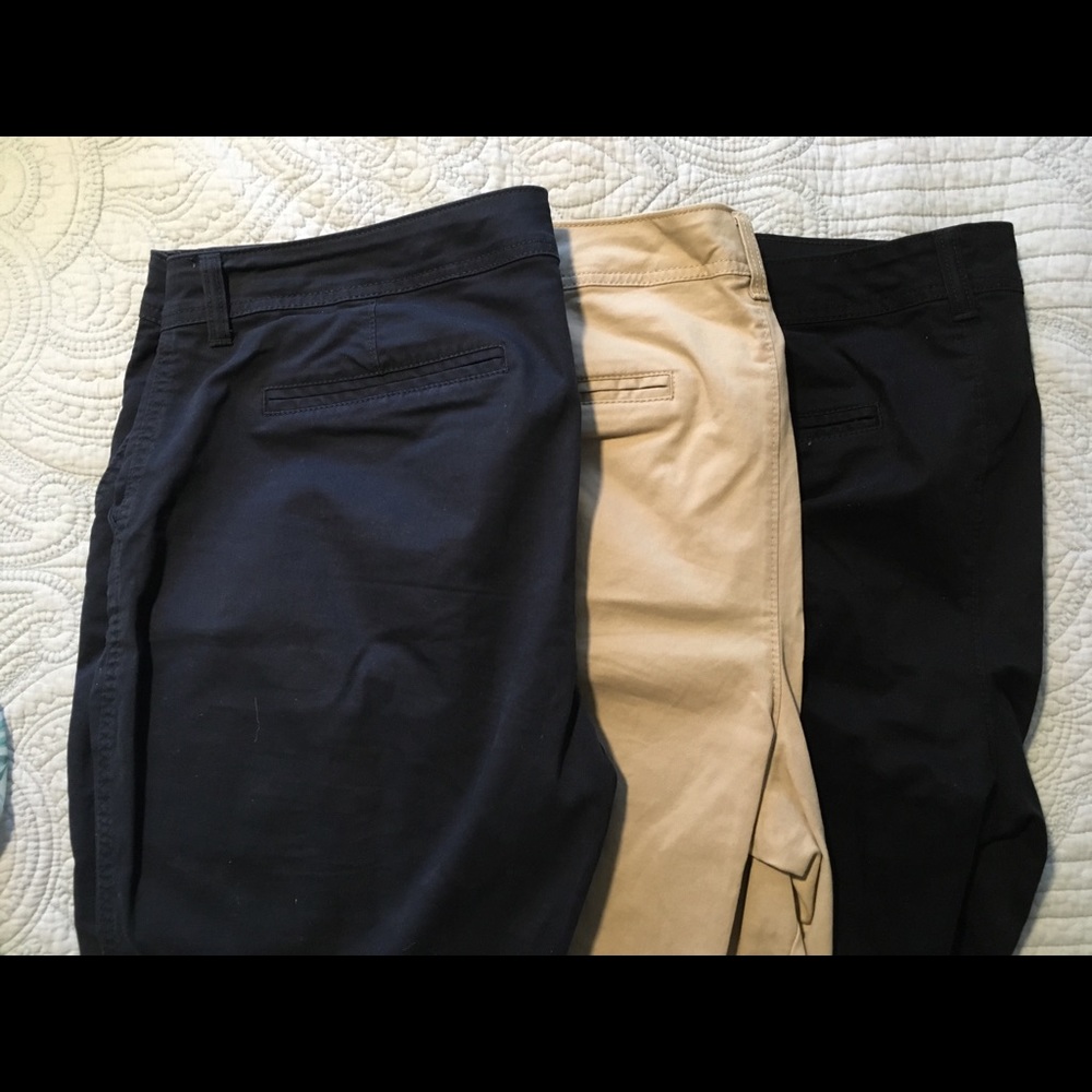 3 Pair of Old Navy Pants