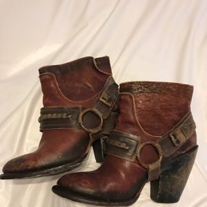 Freebird by Steven heeled booties-El Paso