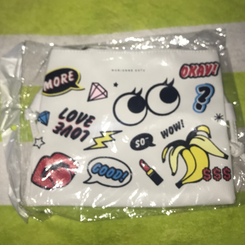 Graffiti purse