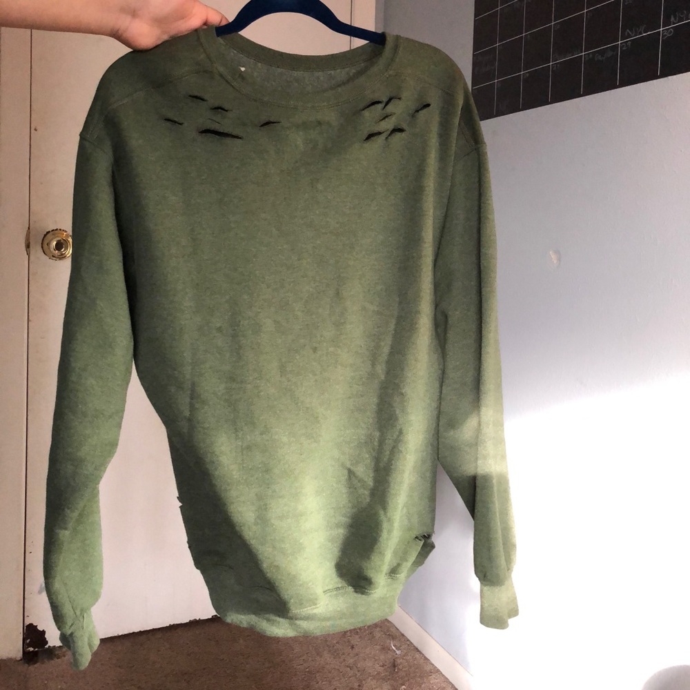 Green sweatshirt