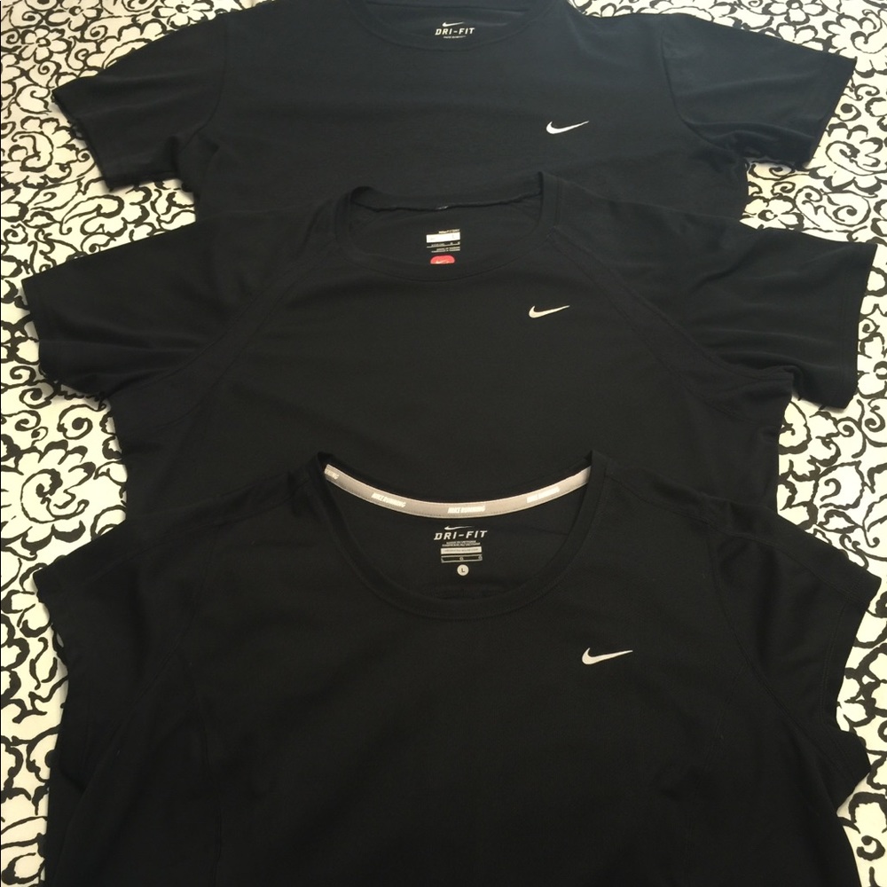 3 Nike Dri-Fit Short Sleeve T-shirt