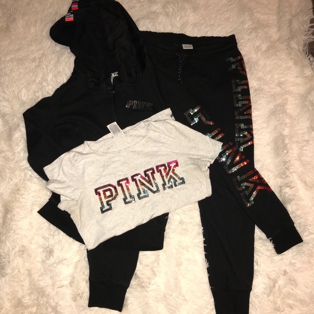 VS Pink Sweatsuit