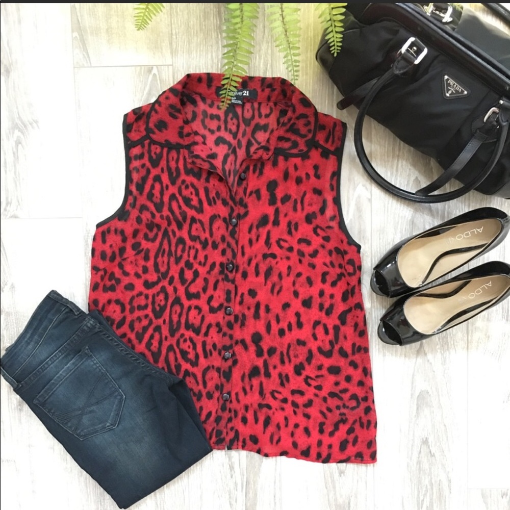 Forever 21 Animal Print Top