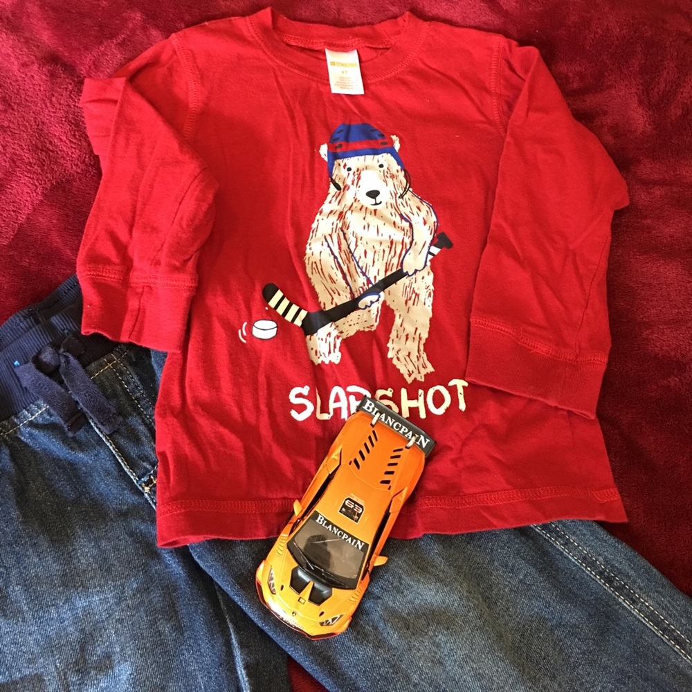 Long sleeve tee shirt