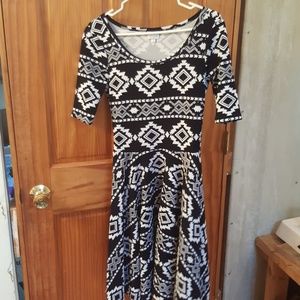 Black and White Geometric Dress