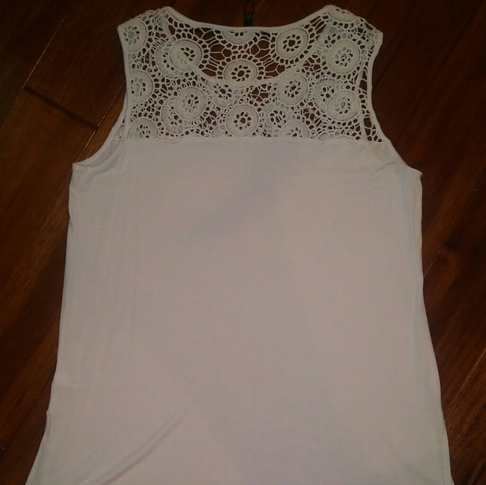 Cable & Gauge lace shirt