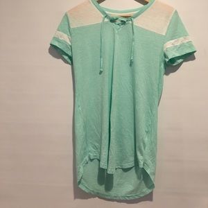 small lace up detail on top and color blocking