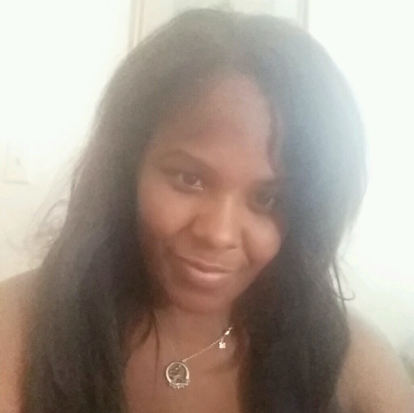 Meet your Posher, Chanda - Picture 3 of 8