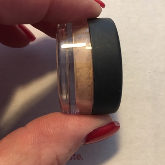 Bare minerals eyeshadow - Picture 2 of 2